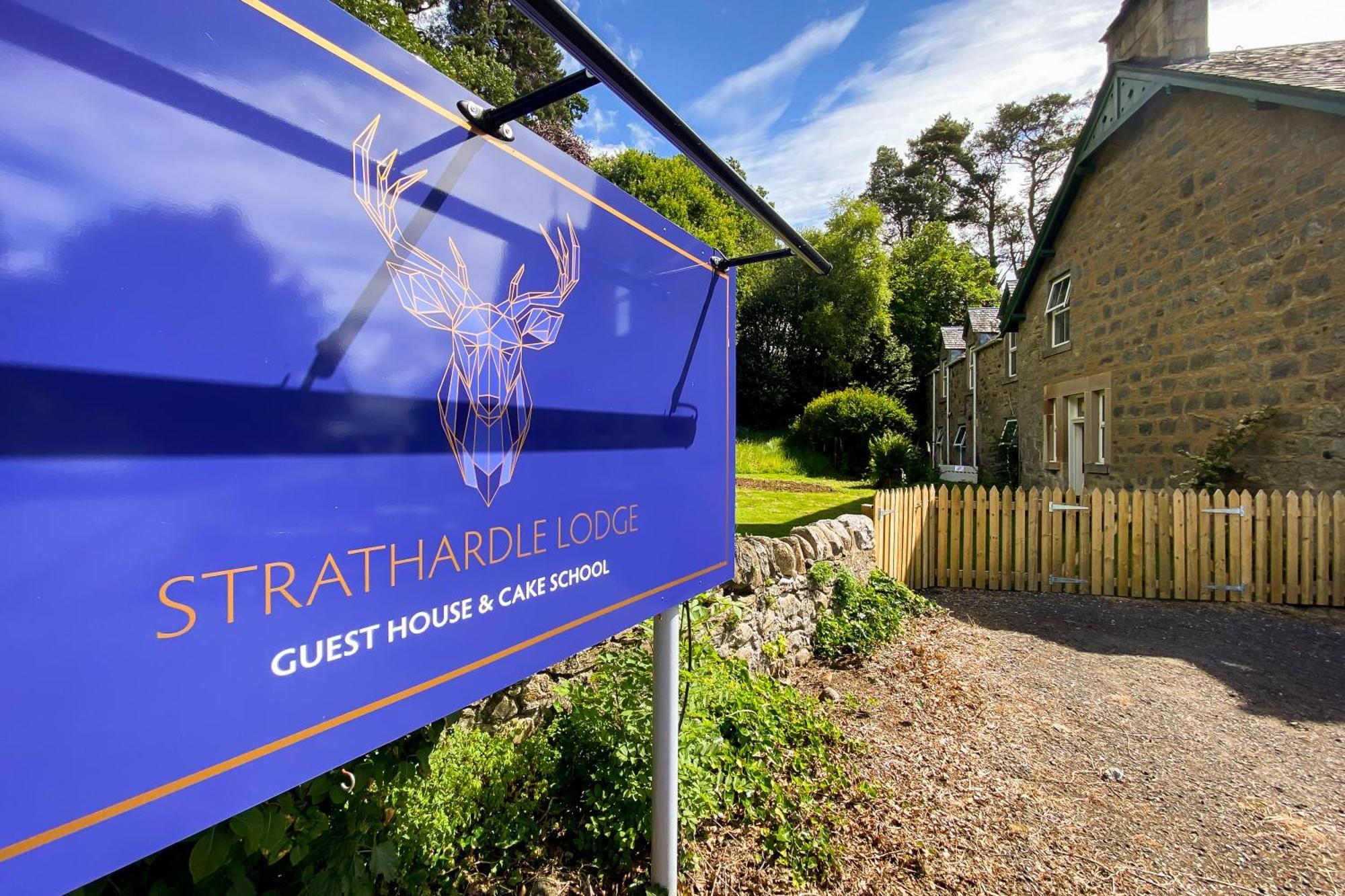 Strathardle Lodge Kirkmichael  Esterno foto